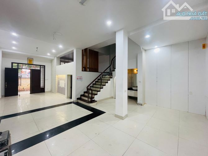 SIÊU BIỆT THỰ MỸ ĐÌNH – CAO XUÂN HUY | 180M², MT 10M, VỈA HÈ, Ô TÔ, KINH DOANH – CHỈ 63 TỶ - 1