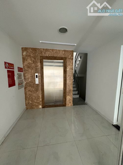 🔥 MẶT TIỀN PHÚ NHUẬN - NHÀ ĐẸP 5 TẦNG, KINH DOANH CỰC ĐỈNH! Thang máy xịn - mịn - 1