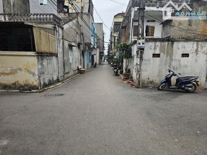 BÁN NHÀ YÊN VIÊN GIA LÂM_70M2 4.X TỶ_SẴN 2T Ở/KD/CHO THUÊ_OTO DỪNG ĐỖ NGÀY ĐÊM_GẦN CHỢ - 1