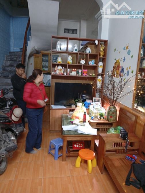 Bán gấp nhà tại Đại Cát, Liên Mạc, Bắc Từ Liêm, 2,9 tỷ, 30m2 5 tầng, gần đường TÂY THĂNG L - 1