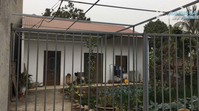 Cho thuê nhà ở Cấp 4 rộng 60m2 có sân vườn 40m2 tại Xuân Canh.Đông Anh. - 1