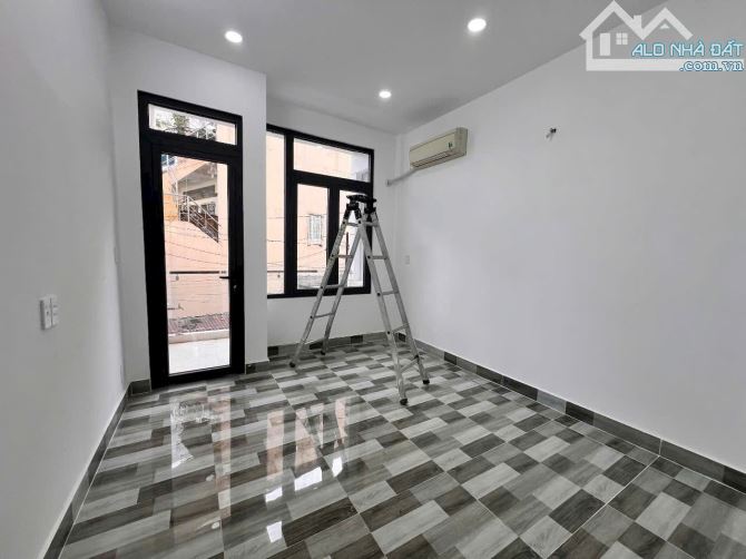 Bán Nhà Mới Lung Linh 4 Tầng  43m2 Trường Chinh, Tân Bình_Giá Rẻ! - 1