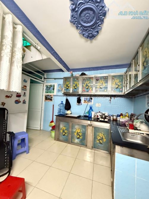 Tân Bình -Nguyễn Trọng Tuyển 55m2 3 tầng 7pn chỉ 6 tỷ nhỉnh - 1
