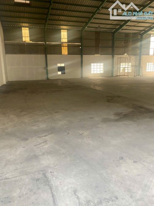 Cho thuê kho xưởng Trần Đại Nghĩa, Bình Tân,KV: 3.000m2,xưởng: 1.200m2 - 1