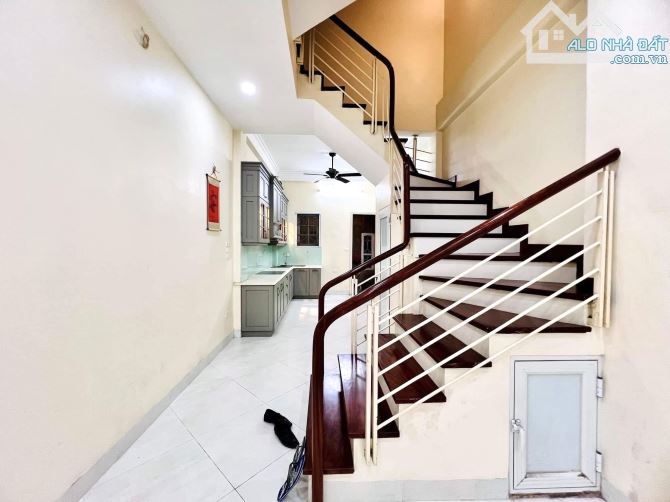 Gấp! Bán nhà Thái Hà - Đống Đa, Phân lô ô tô tránh, kinh doanh, 45m2, 5 tầng, 14.3 tỷ - 1