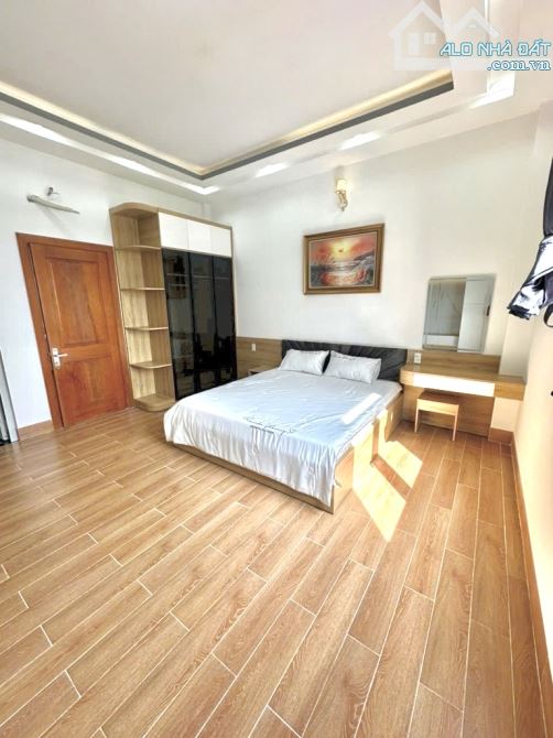 BÁN BIỆT THỰ TRUNG TÂM NHÀ BÈ – 100M2 - HUỲNH TẤN PHÁT - NHỈNH 8 TỶ - 13