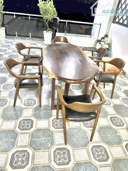 BÁN BIỆT THỰ TRUNG TÂM NHÀ BÈ – 100M2 - HUỲNH TẤN PHÁT - NHỈNH 8 TỶ - 14