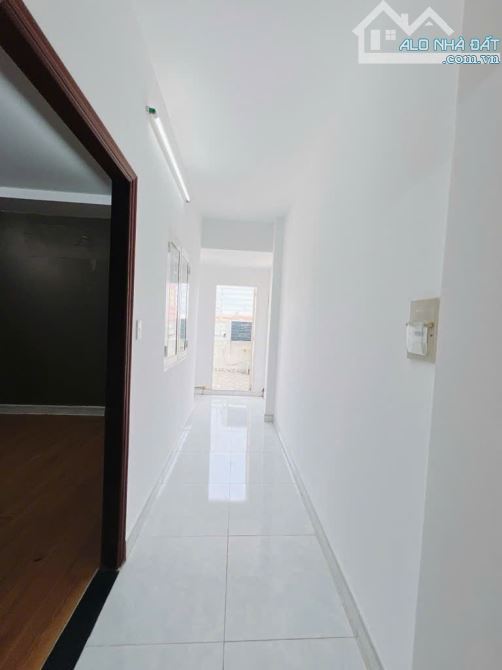 BÁN NHÀ QUẬN 7 - HẺM XE HƠI HUỲNH TẤN PHÁT, 4 TẦNG, 4 PN, 9 TỶ TL - 17