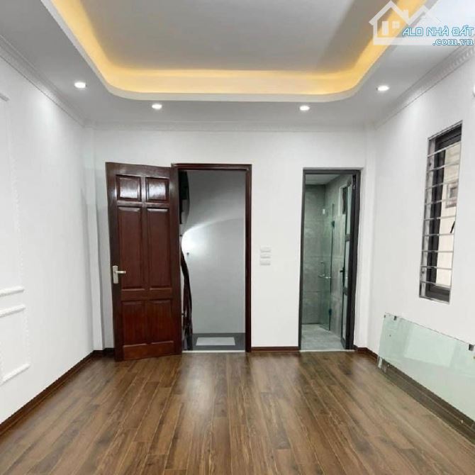 Bán nhà Phương Canh 5 tầng mới cứng ô tô đỗ cửa, 40m mặt tiền rộng giá chỉ hơn 6 tỷ - 2