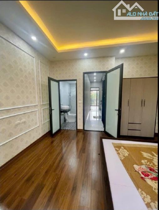 67 m2/5 tầng/12 tỷ/phúc lợi/View hồ/ ô tô chánh - 2