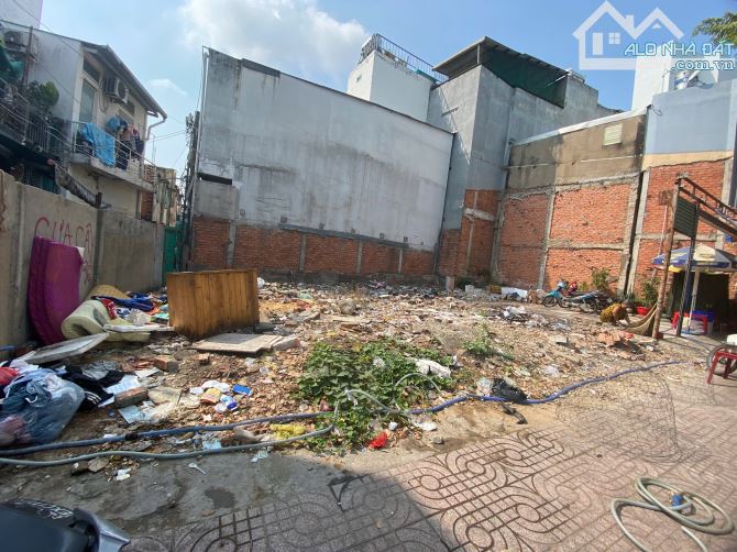 Bán lô đất mặt tiền đường ngay CĐ Công Thương. 4.5 x 25 = 120m2 - 2