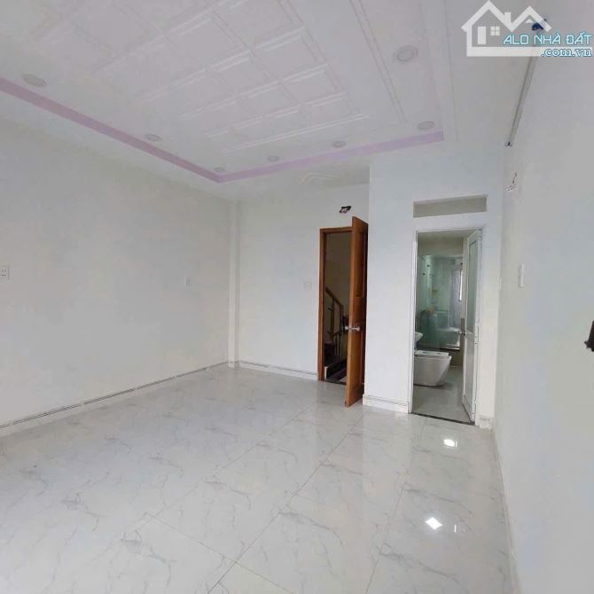 Bán nhà 3 tầng hẻm xe hơi đường 38 Hiệp Bình Chánh,Thủ Đức. Gía 6,5 tỷ - 2