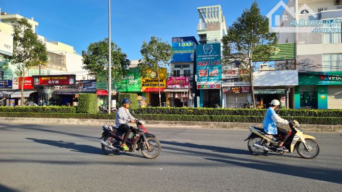 Bán nhà mặt tiền đang cho thuê có thu nhập đường Nguyễn Văn Cừ quận Ninh Kiều, Cần Thơ - 2