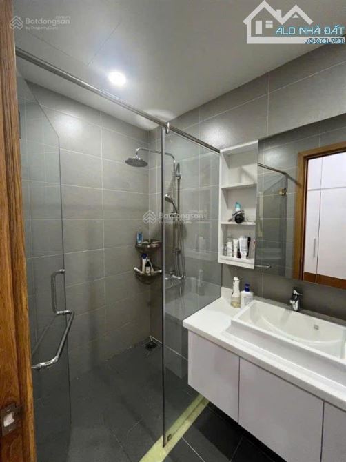 Căn Hộ Cao Cấp 74m² Tại Grand Central Quận 3 Đầy Đủ Tiện Nghi, Giá Hấp Dẫn 4.2 Tỷ Gọi Ngay - 2