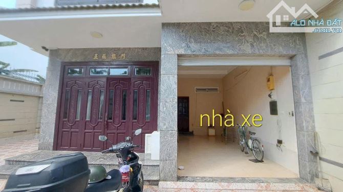 Cho thuê biệt thự khu Tên Lửa, MT đường Số 13C, P. Bình Trị Đông B, 10 x 22m, 3 tấm, - 2