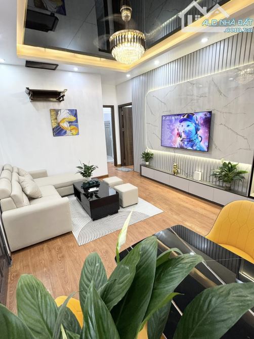 BÁN CHUNG CƯ NGUYỄN NGỌC VŨ - CẦU GIẤY – 80M² – TẦNG TRUNG – 5.58 TỶ - 2