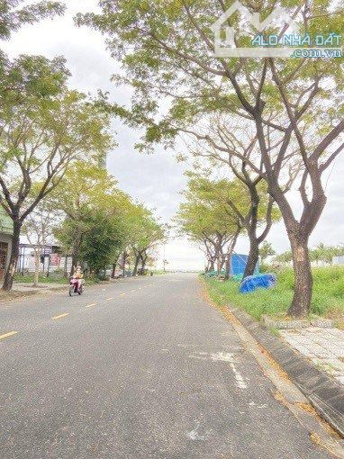 Bán nhà 90m2 MT đường Nguyễn Đăng Tuyển,P Thọ Quang,Q Sơn Trà, cách biển 100,. Gía 4.48Tỷ - 2