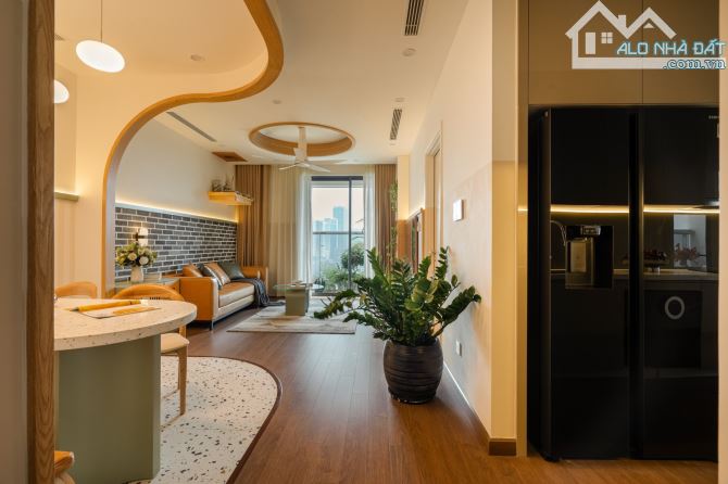 Cho Thuê Căn Hộ Chung Cư DCapital Trần Duy Hưng C6, View Hồ 100m, 3pn Full Đồ Đẹp LungLinh - 2