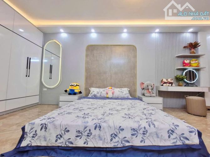 Bán nhà gần ĐH giao thông,43m2- 5 ngủ full đồ mới, 15m ra mặt phố Nguyễn Khang, Cầu Giấy - 2