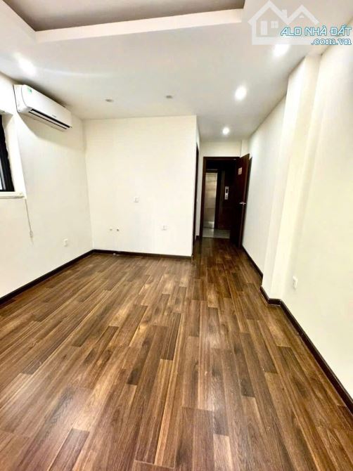 SIÊU PHẨM GIANG VĂN MINH BA ĐÌNH 13,9TỶ 42M*4M- 7T THANG MÁY 3THOÁNG NGÕ THÔNG ÔTÔ ĐỖ CỬA - 2