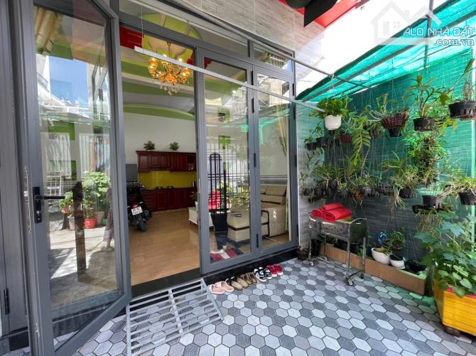 BÁN NHÀ 1 TRỆT 1 LẦU 4,7X18M HẺM 137 HOÀNG VĂN THỤ - 2
