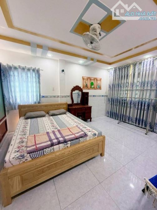 NHÀ Q6,SÁT MT NUYỄN VĂN LUÔNG,HẺM XE TẢI QUAY ĐẦU,3 TẦNG ĐẸP,58M2,NGAY CÔNG VIÊN BÌNH PHÚ. - 3