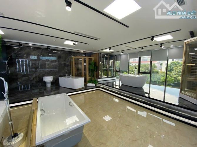 BÁN TÒA BUILDING MẶT PHỐ VIP NHẤT CẦU GIẤY – HAI MẶT TIỀN – VỈA HÈ RỘNG – KINH DOANH. - 3