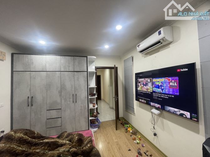 🏡 NHÀ LÂM DU 50M² – 5 TẦNG – GIÁ 9.8 TỶ, LÔ GÓC, FULL NỘI THẤT. - 3