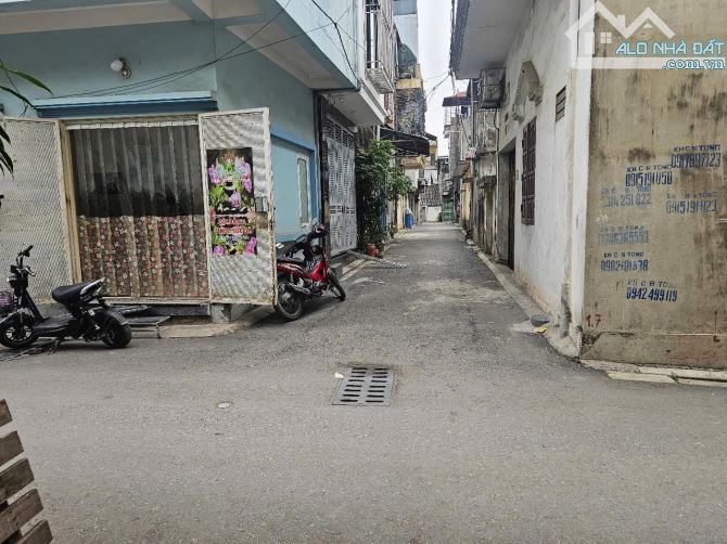BÁN NHÀ YÊN VIÊN GIA LÂM_70M2 4.X TỶ_SẴN 2T Ở/KD/CHO THUÊ_OTO DỪNG ĐỖ NGÀY ĐÊM_GẦN CHỢ - 3