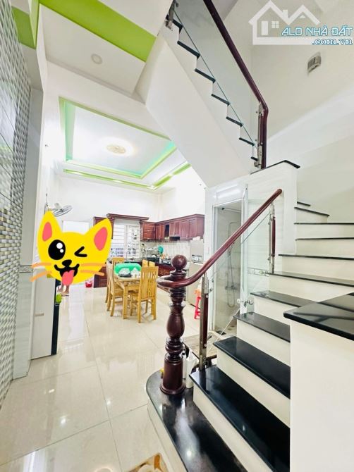 Ngang 7 tỷ - nhà 4 tầng ở ngay - 76m2 - 4x19 - Hẻm nhựa 8m - Đường số 29, BTĐ B , Bình Tân - 3