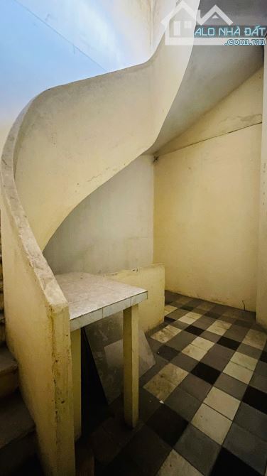 Bán nhà Mặt phố Dã Tượng, Hoàn Kiếm 100m T2 nhỉnh 13 tỷ kinh doanh view phố biệt thự Pháp