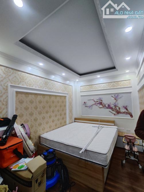 BÁN NHÀ PHÚ MINH - OTO NHỎ ĐỖ CỬA - 32M2 - GIÁ GẦN 6 TỶ - 3
