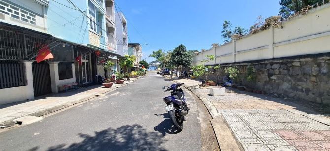 Bán lô TDC Hòn Rớ 1  VI TRI ĐẸP, xã Phước Đồng , tp. Nha Trang - 3