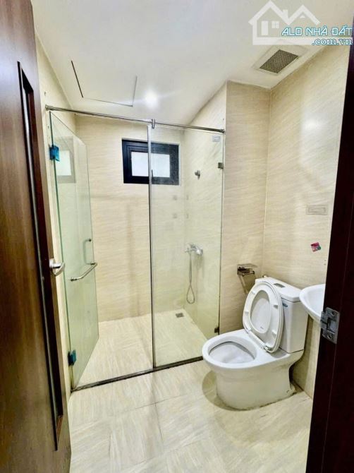 SIÊU PHẨM GIANG VĂN MINH BA ĐÌNH 13,9TỶ 42M*4M- 7T THANG MÁY 3THOÁNG NGÕ THÔNG ÔTÔ ĐỖ CỬA - 3