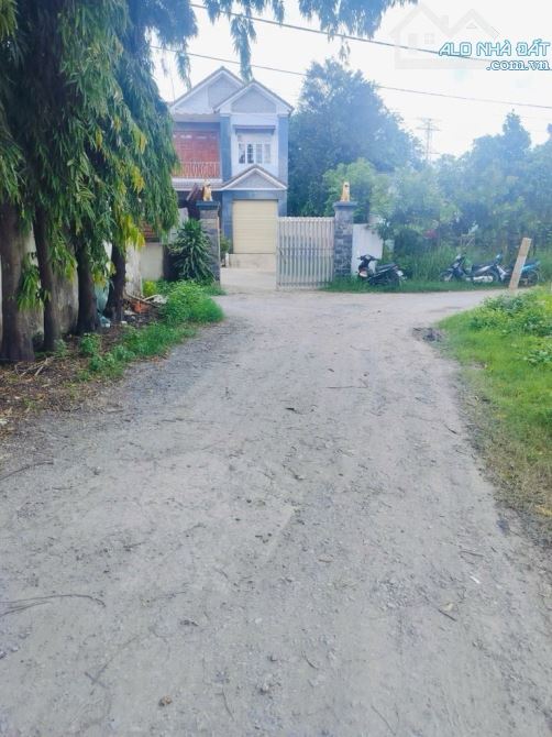 KHO XƯỞNG LÔ GÓC HAI MẶT TIỀN ĐƯỜNG NGUYỄN KIM CƯƠNG TTĐ GIÁP RANH CẦU SÁNG HÓC MÔN - 3