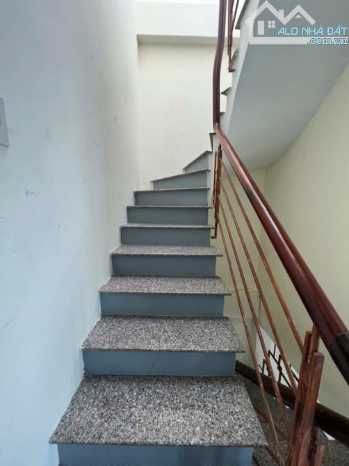 Rẻ nhà mặt tiền P Đống Đa Quy Nhơn ,40m,3tầng,giá chỉ 3 tỷ - 3