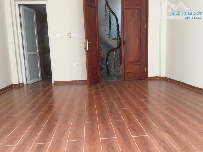 Cho thuê nhà riêng 5 tầng mặt ngõ phố Trường Chinh, tiện kinh doanh, bán hàng qua mạng - 4