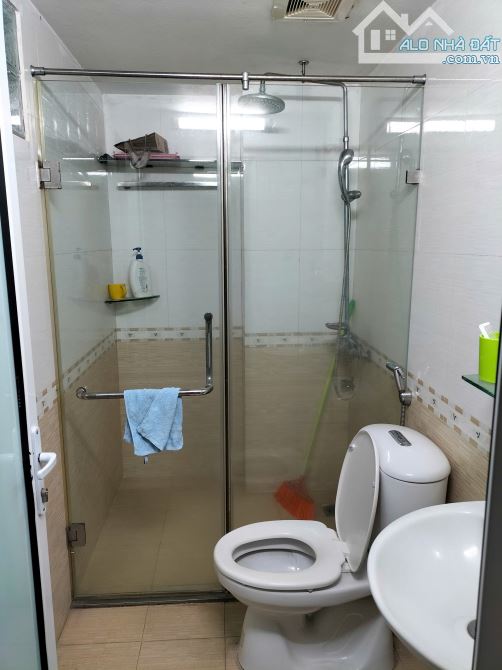 Siêu Hót, Bán nhà Hoàng Quốc Việt, ngõ ô tô, kinh doanh, 13,8 tỷ, 46m2, 6PN + 4WC - 4