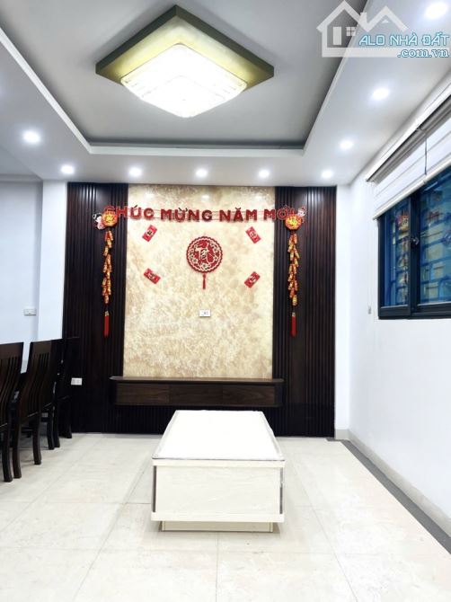 🔥🔥CỰC HIẾM - NHÀ DÂN - Ở CỰC VIP - 15M RA Ô TÔ TRÁNH - NGÕ THÔNG TỨ TUNG - KD ONLINE - 4