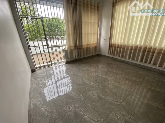 Nhà 1 lầu Mặt Tiền Kinh Doanh Nguyễn Tri Phương P Thành Công TP BMT - 4