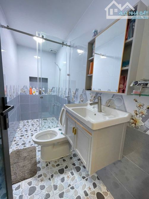BÁN NHÀ 1 TRỆT 1 LẦU 4,7X18M HẺM 137 HOÀNG VĂN THỤ - 4