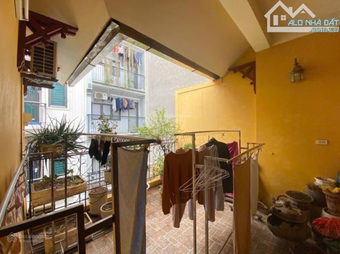 Bán nhà Xuân Đỉnh - MT Bề Thế 7m - VỊ trí Đẹp - Ô tô Tránh - Nhà Cực Đẹp 79m2 - 20 tỷ - 4