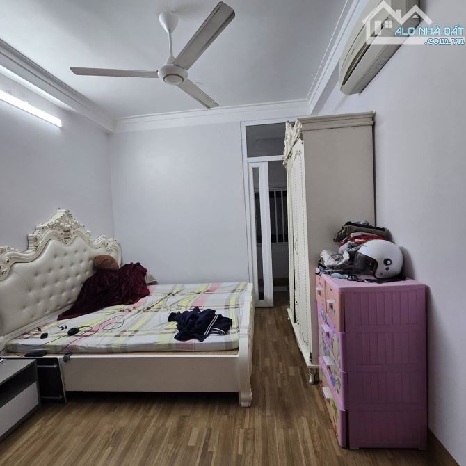 Bán nhà Nguyễn An Ninh giá 12.5 tỷ, diện tích 60m2, 6 tầng, mặt tiền 3.5m - 4