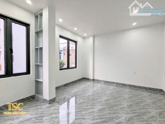 Bán nhà 4 tầng hồ sen, ngang 8m cực đẹp - 4