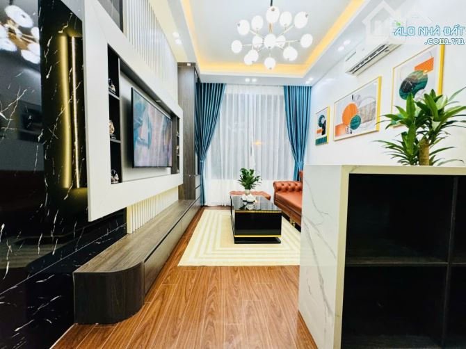 🔥 BÁN NHÀ ĐỐNG ĐA -  PHÂN LÔ HỒ ĐẮC DI – GẦN PHỐ LỚN - Ô TÔ TRÁNH–40M² – 5 TẦNG – 10.5 tỷ - 5