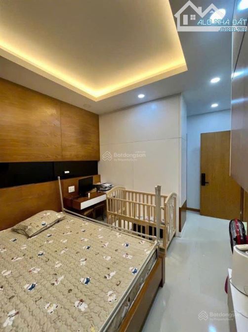 Căn Hộ Cao Cấp 74m² Tại Grand Central Quận 3 Đầy Đủ Tiện Nghi, Giá Hấp Dẫn 4.2 Tỷ Gọi Ngay - 5