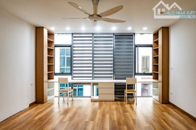 XUÂN LA,TÂY HỒ, 100M2- 27 TỶ - 6 TẦNG THANG MÁY - Ô TÔ TRÁNH NHAU - NỘI THẤT ĐẦY ĐỦ - SỔ Đ - 5