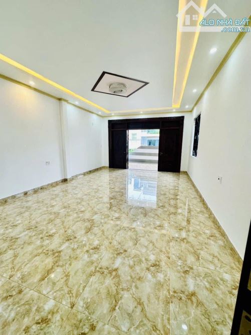 🔥 Nhà 4 tầng MT đường 10m5 Hà Huy Tập , gần biển Nguyễn Tất Thành , vị trí kinh doanh - 6