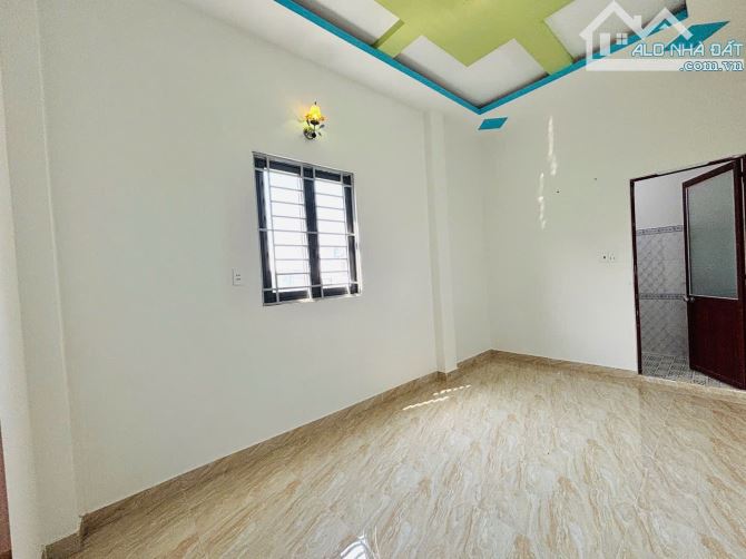 Bán Nhà Hóc Môn- Xuân Thới Đông - Gần Chợ Chữ S - 80M2- 2 Tầng- Hẻm 5M- Chỉ 3,7 Tỷ. - 6