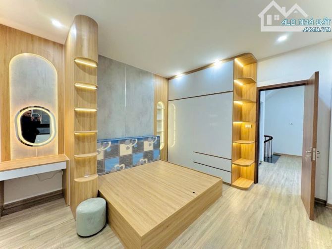 Hai Bà Trưng lô góc 2 thoáng - nhà mới full đồ- sổ vuông đét. Hồng Mai 4 tầng 35m² mặt tiề - 6